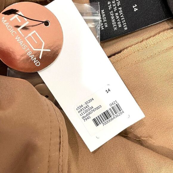 NEW Lane Bryant‎ Perfect Drape Shorts Size 14 Paperbag Tie Waist Khaki tan - Picture 6 of 9